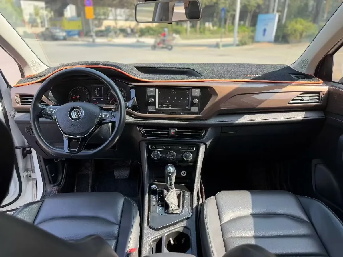 2020 Volkswagen Tharu 1.4T 150HP L4 7DCT,autocango,china used car exporter,china ev exporter,chinese used car exporter,chinese used ev exporter