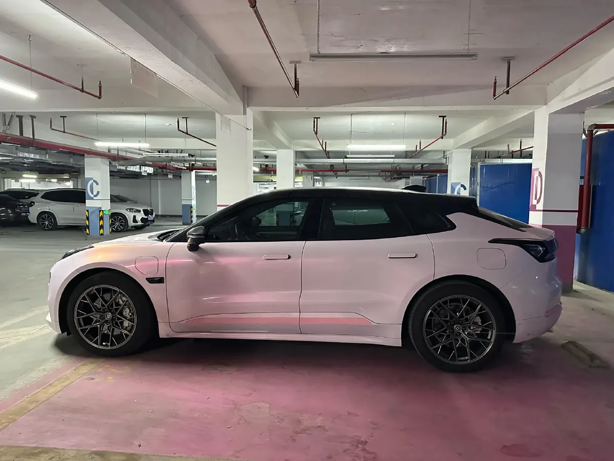 2023 Zeekr 001 BEV 100KWH,autocango,china used car exporter,china ev exporter,chinese used car exporter,chinese used ev exporter