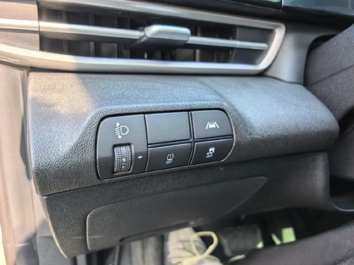 2023 Hyundai Elantra 1.5L 115HP L4 CVT,autocango,china used car exporter,china ev exporter,chinese used car exporter,chinese used ev exporter