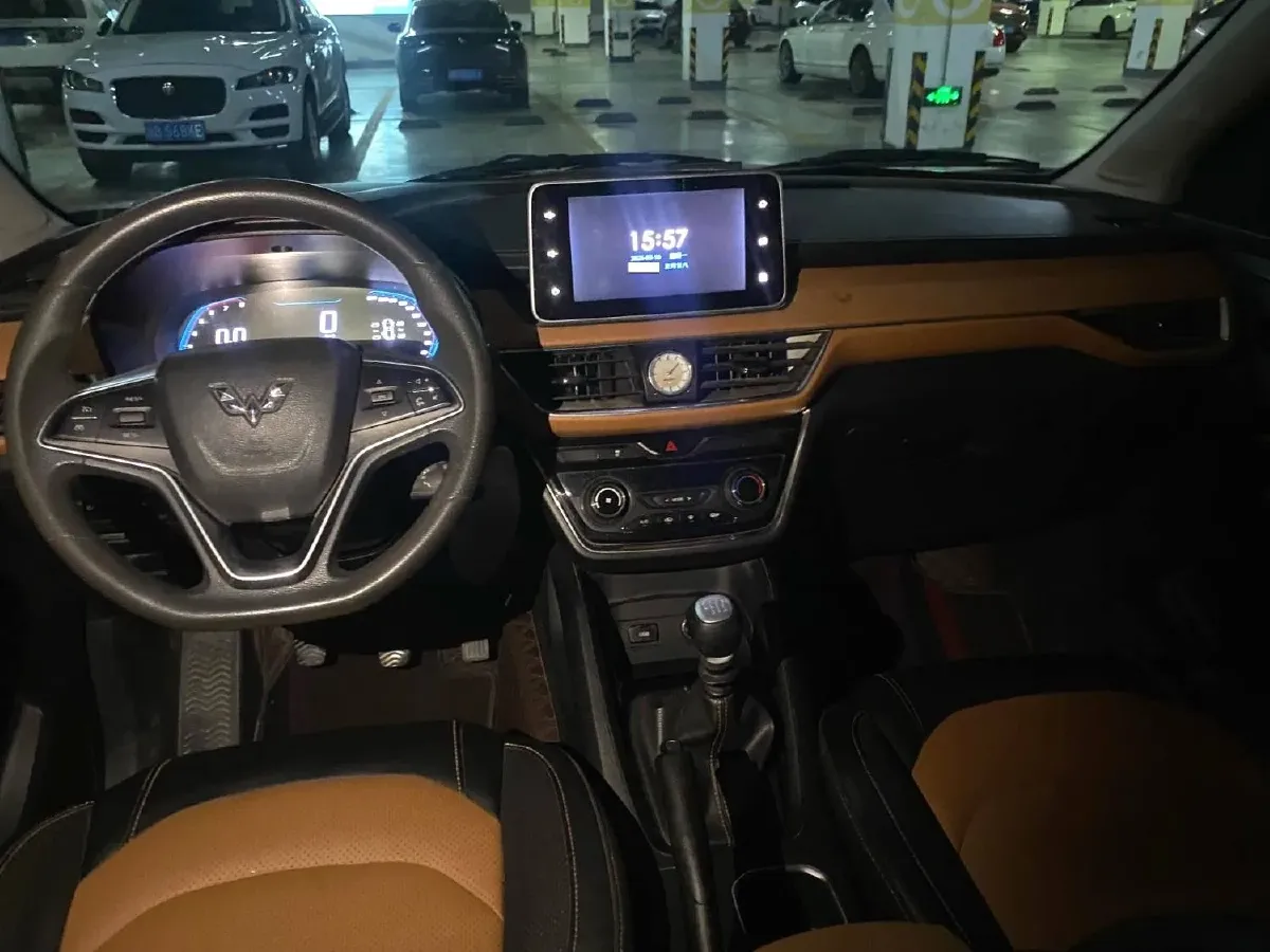 2018 WuLing HongGuang S3 1.5T 150HP L4 6MT,autocango,china used car exporter,china ev exporter,chinese used car exporter,chinese used ev exporter