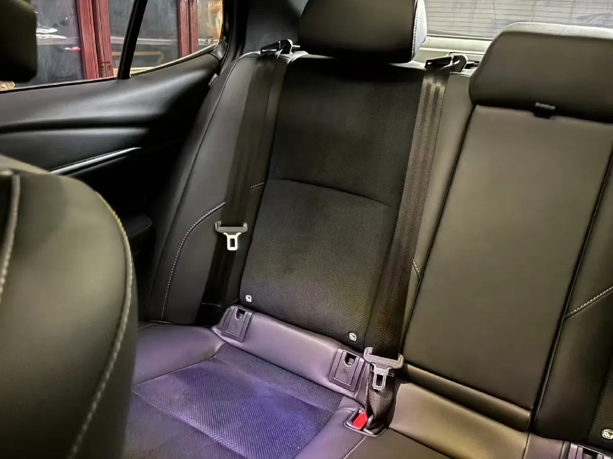 2024 Toyota Camry 2.0L 152HP L4 E-CVT Hybrid,autocango,china used car exporter,china ev exporter,chinese used car exporter,chinese used ev exporter