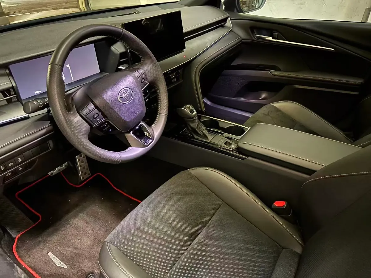 2024 Toyota Camry 2.0L 152HP L4 E-CVT Hybrid,autocango,china used car exporter,china ev exporter,chinese used car exporter,chinese used ev exporter