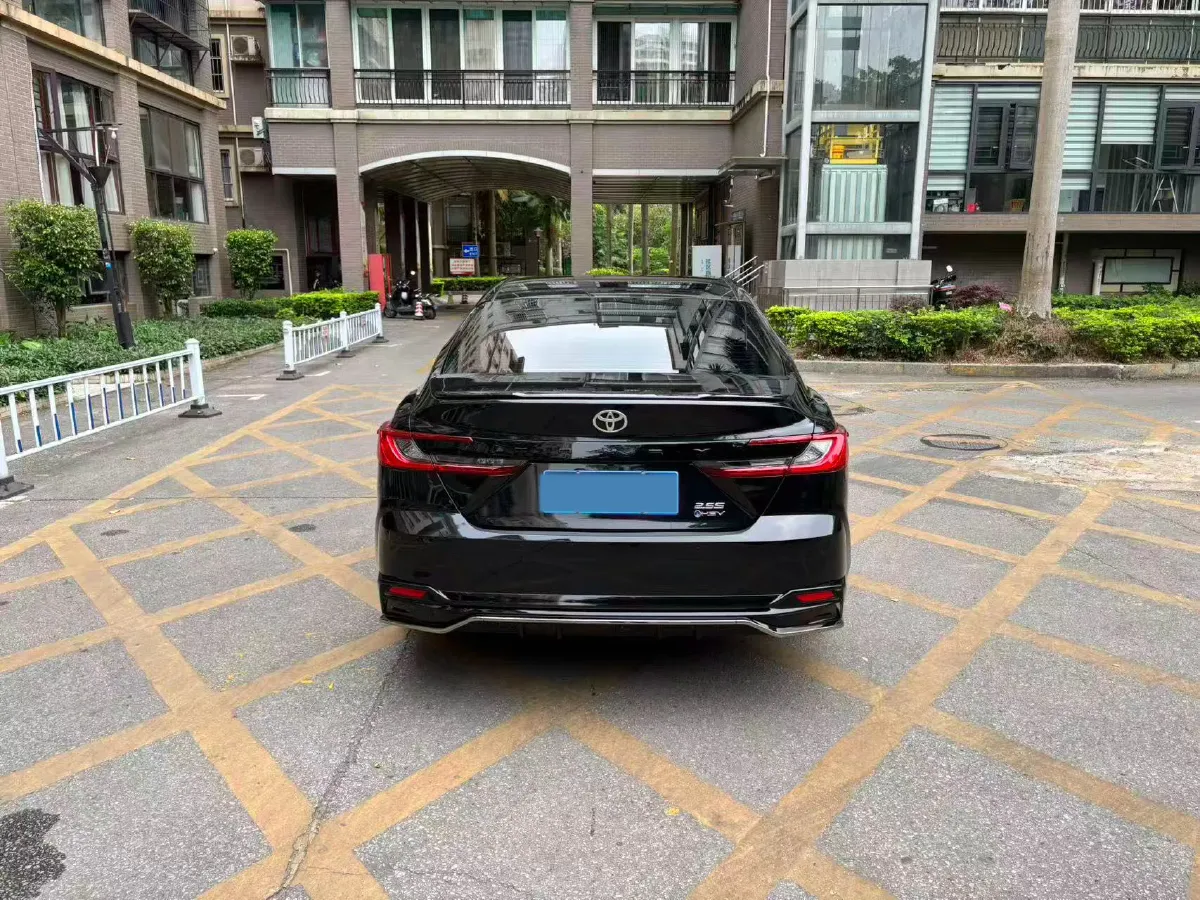 2024 Toyota Camry 2.0L 152HP L4 E-CVT Hybrid,autocango,china used car exporter,china ev exporter,chinese used car exporter,chinese used ev exporter