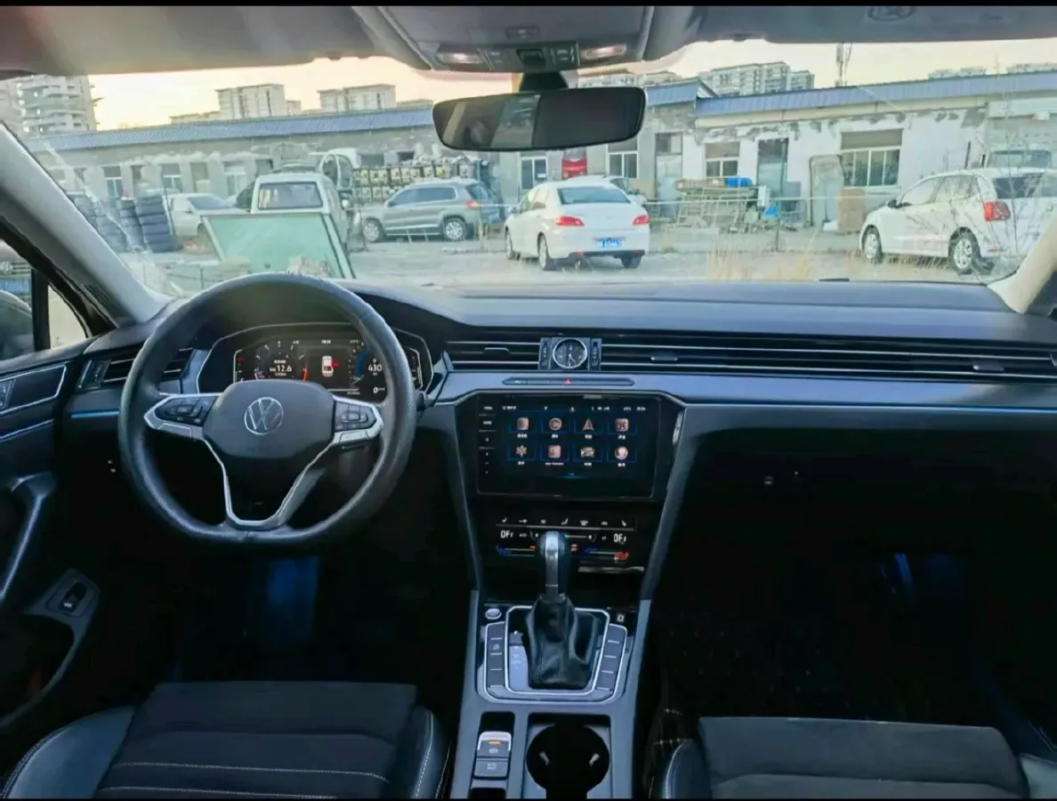 2021 Volkswagen Magotan 2.0T 186HP L4 7DCT,autocango,china used car exporter,china ev exporter,chinese used car exporter,chinese used ev exporter