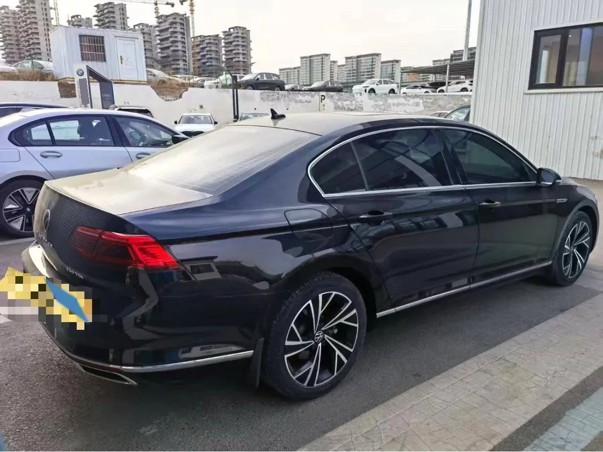 2021 Volkswagen Magotan 2.0T 186HP L4 7DCT,autocango,china used car exporter,china ev exporter,chinese used car exporter,chinese used ev exporter