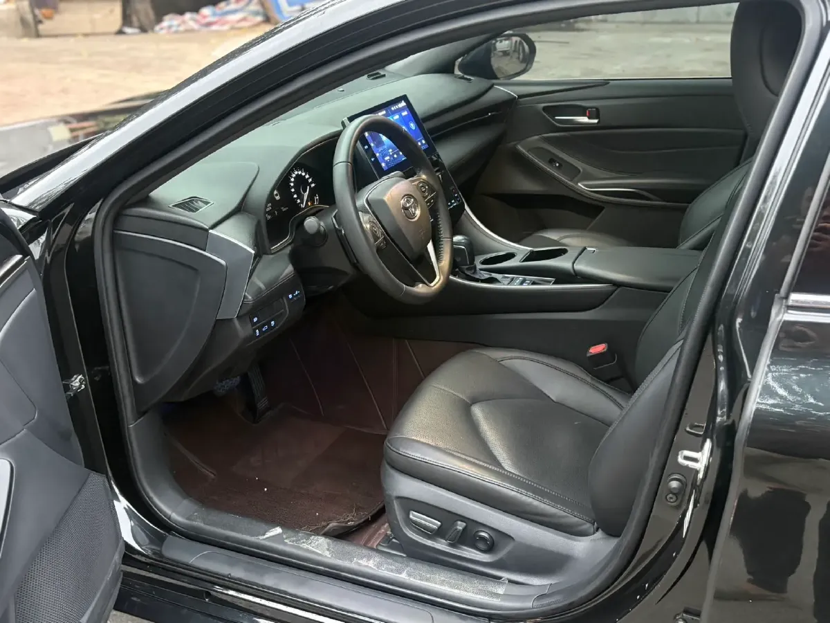 2022 Toyota Avalon 2.5L 209HP L4 8AT,autocango,china used car exporter,china ev exporter,chinese used car exporter,chinese used ev exporter