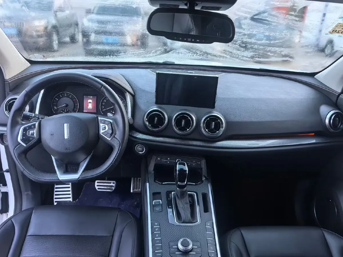 2017 WEY VV5 2.0T 197HP L4 7DCT,autocango,china used car exporter,china ev exporter,chinese used car exporter,chinese used ev exporter