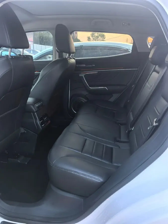 2017 WEY VV5 2.0T 197HP L4 7DCT,autocango,china used car exporter,china ev exporter,chinese used car exporter,chinese used ev exporter