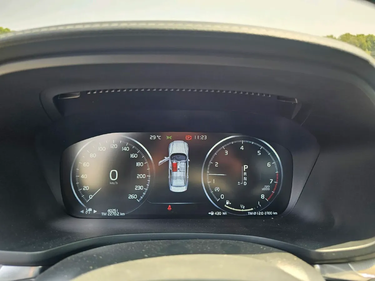 2020 Volvo S60 2.0T 250HP L4 8AT,autocango,china used car exporter,china ev exporter,chinese used car exporter,chinese used ev exporter