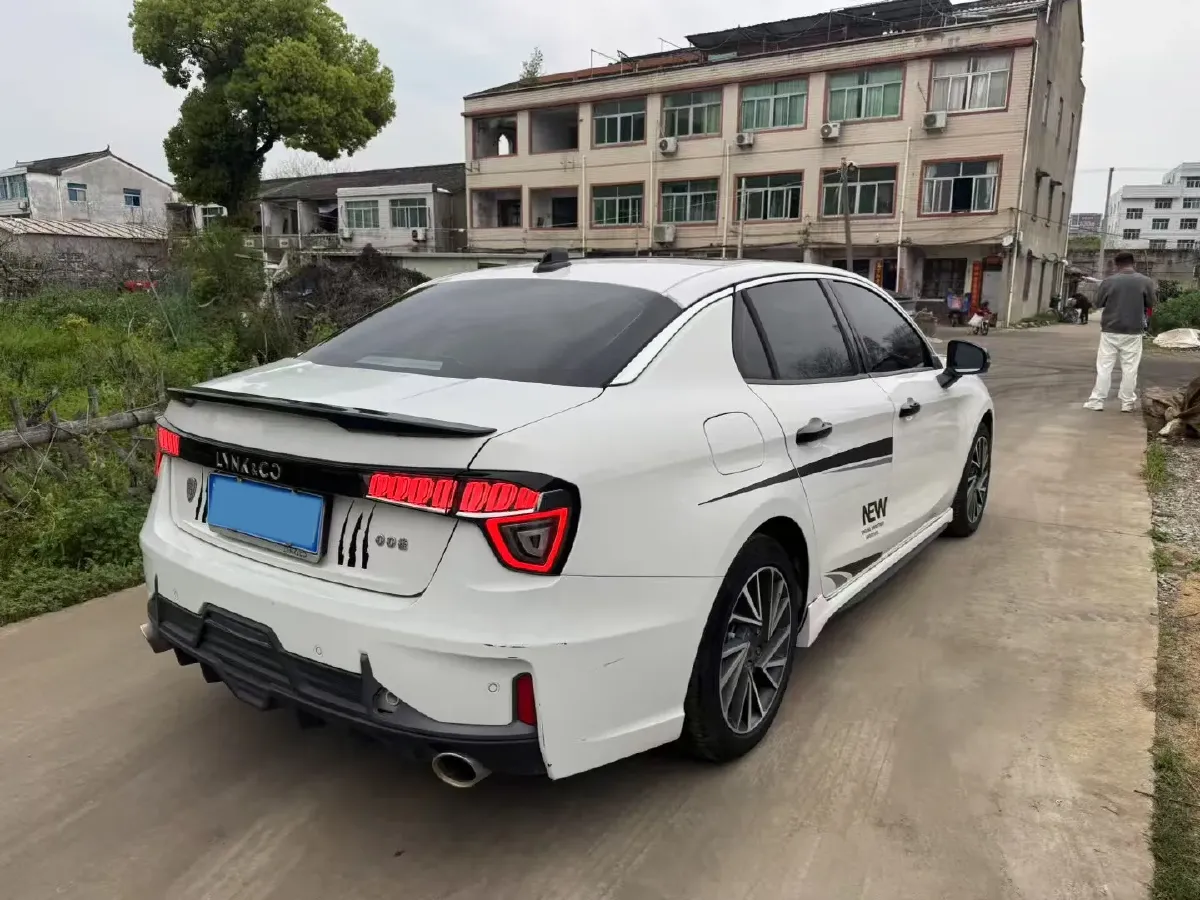 2022 LYNK&CO 03 1.5T 180HP L3 7DCT,autocango,china used car exporter,china ev exporter,chinese used car exporter,chinese used ev exporter