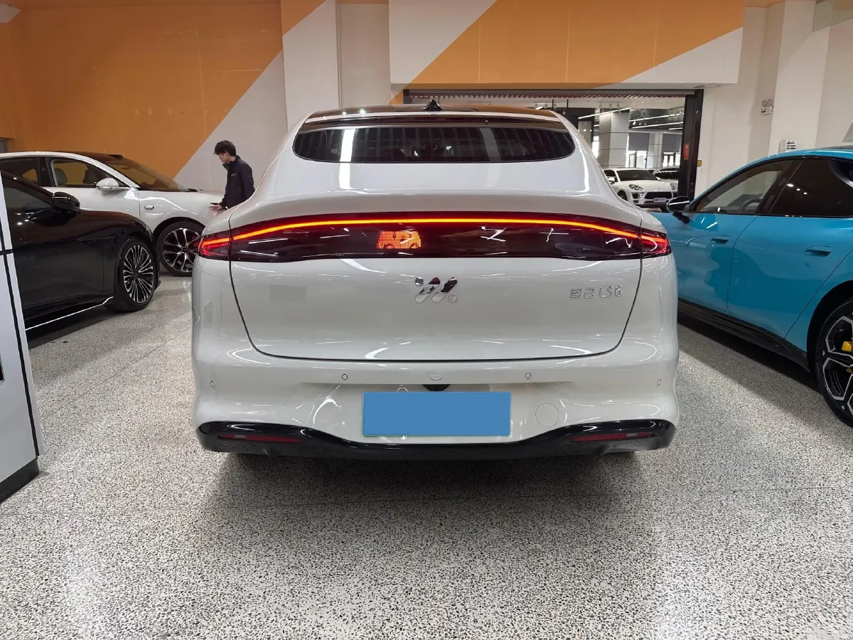2026 IM LS6 BEV,autocango,china used car exporter,china ev exporter,chinese used car exporter,chinese used ev exporter