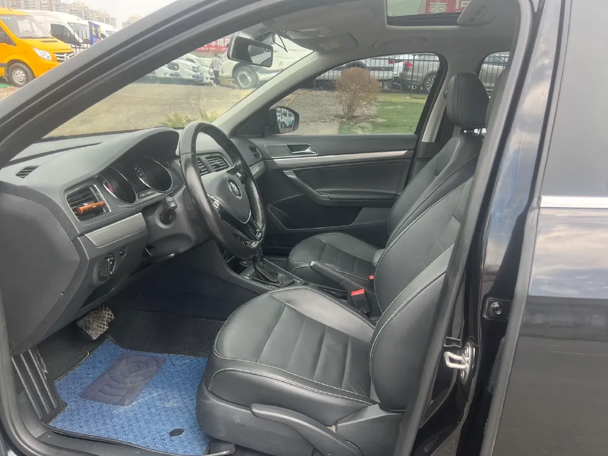 2017 Buick Excelle 1.5L 114HP L4 6AT,autocango,china used car exporter,china ev exporter,chinese used car exporter,chinese used ev exporter