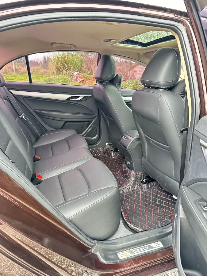 2018 Geely Emgrand 1.5L 109HP L4 5MT,autocango,china used car exporter,china ev exporter,chinese used car exporter,chinese used ev exporter