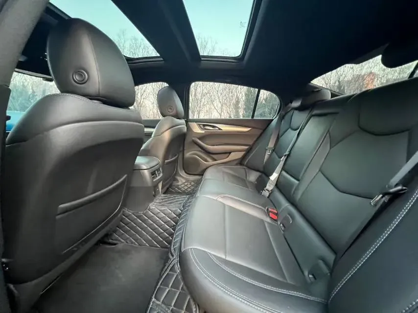 2022 Cadillac CT5 2.0T 237HP L4 10AT,autocango,china used car exporter,china ev exporter,chinese used car exporter,chinese used ev exporter