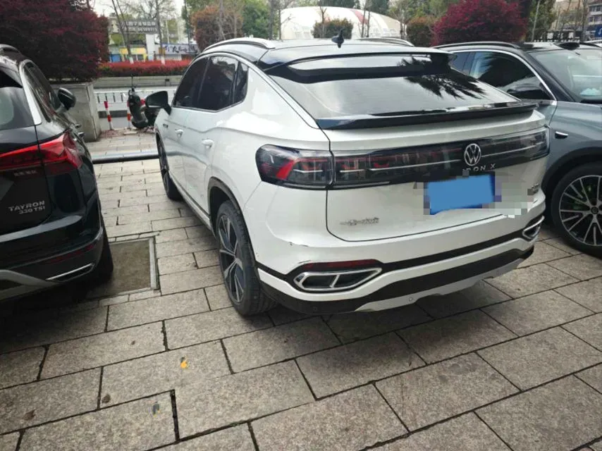 2023 Volkswagen Tayron X 2.0T 220HP L4 7DCT,autocango,china used car exporter,china ev exporter,chinese used car exporter,chinese used ev exporter