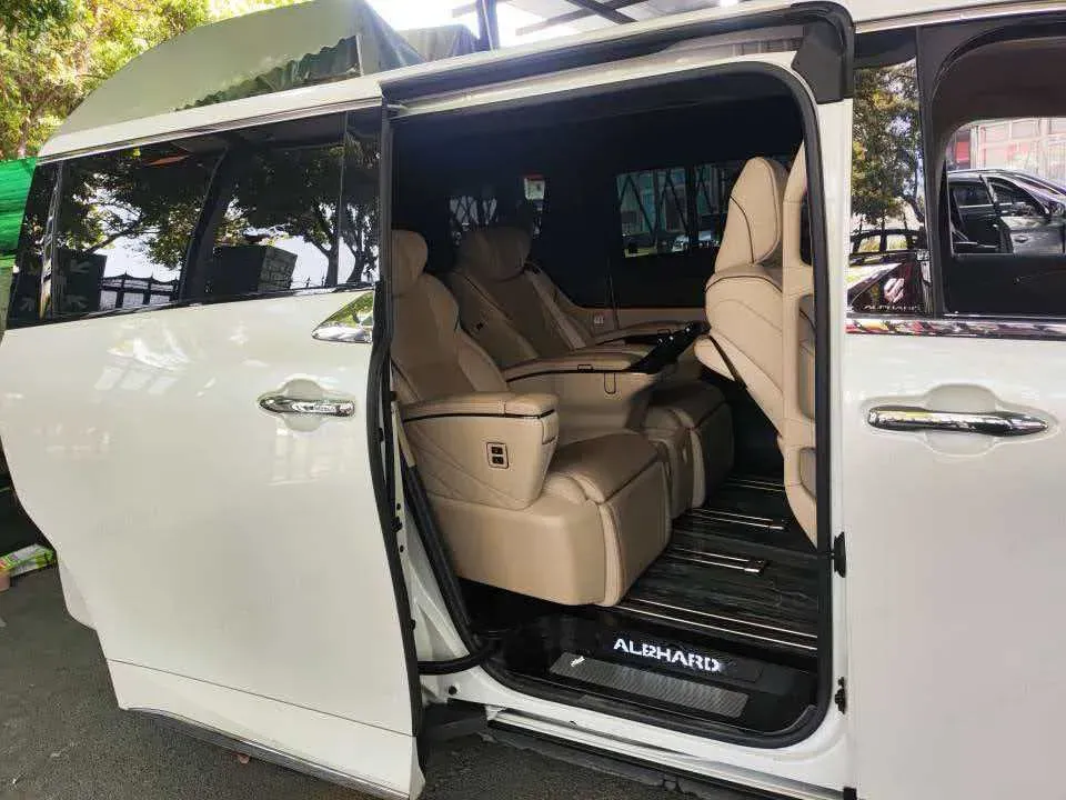 2024 Toyota Alphard 2.5L 190HP L4 E-CVT Hybrid,autocango,china used car exporter,china ev exporter,chinese used car exporter,chinese used ev exporter