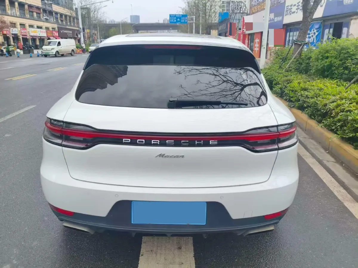 2020 Porsche Macan 2.0T 252HP L4 7DCT,autocango,china used car exporter,china ev exporter,chinese used car exporter,chinese used ev exporter