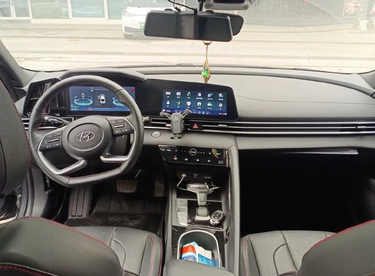 2022 Hyundai Elantra 1.5L 115HP L4 CVT,autocango,china used car exporter,china ev exporter,chinese used car exporter,chinese used ev exporter