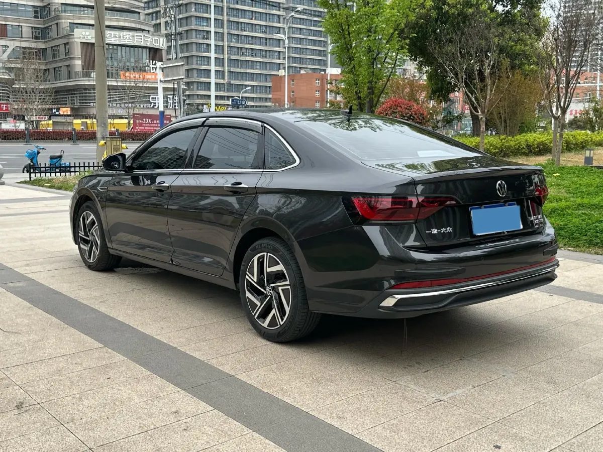 2025 Volkswagen Sagitar 1.5T 160HP L4 7DCT,autocango,china used car exporter,china ev exporter,chinese used car exporter,chinese used ev exporter