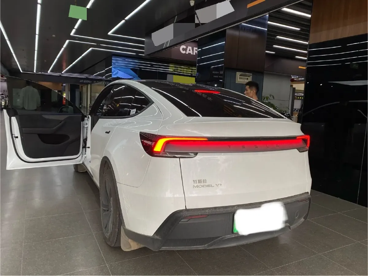 2026 Tesla Model Y BEV,autocango,china used car exporter,china ev exporter,chinese used car exporter,chinese used ev exporter