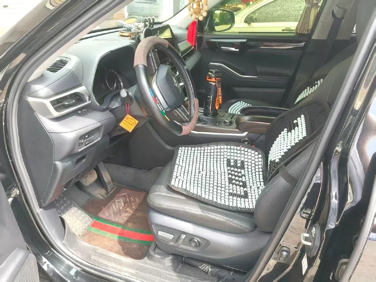 2022 Toyota Highlander 2.0T 248HP L4 8AT,autocango,china used car exporter,china ev exporter,chinese used car exporter,chinese used ev exporter