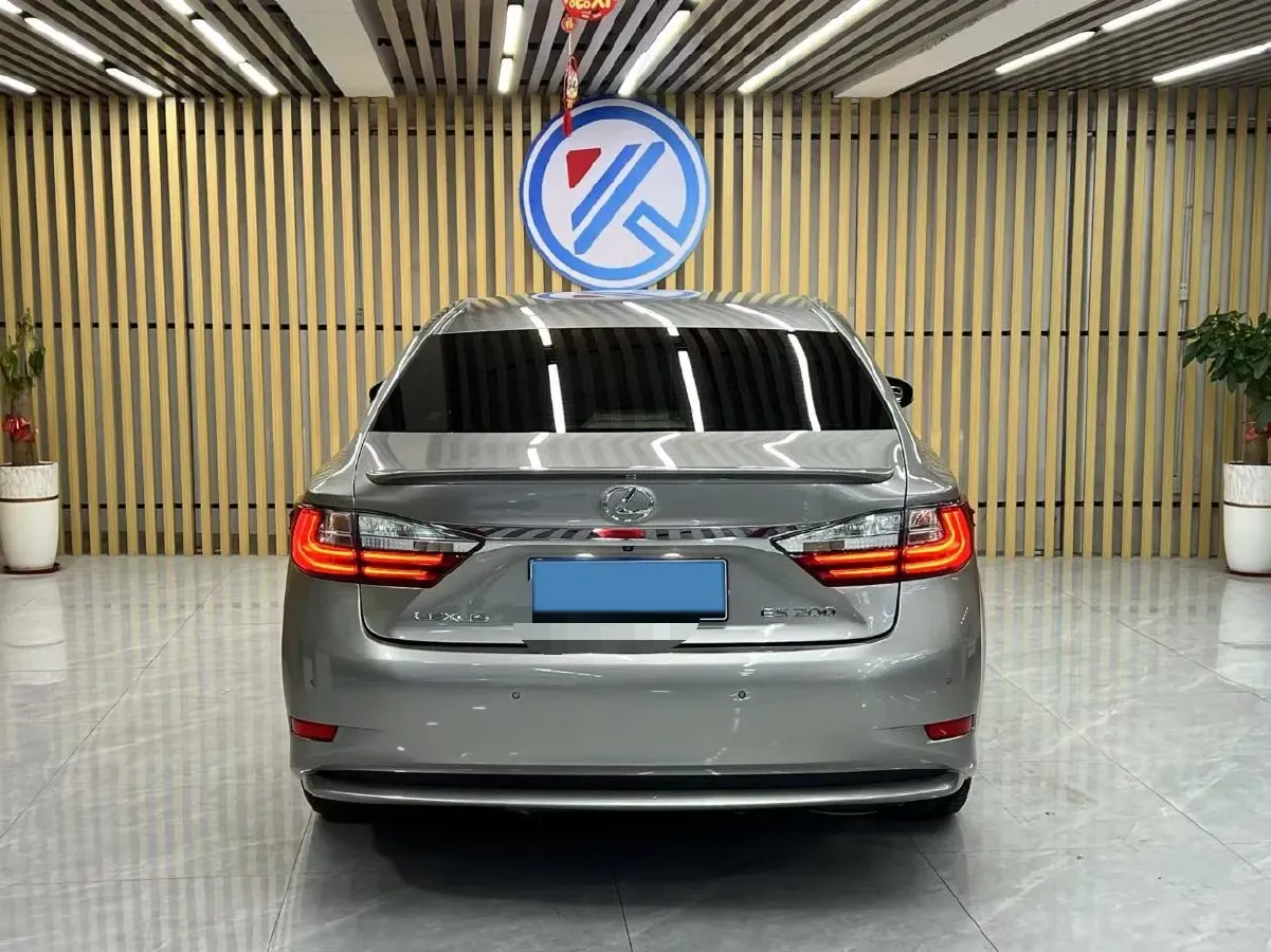 2015 Lexus NX 2.0L 150HP L4 CVT,autocango,china used car exporter,china ev exporter,chinese used car exporter,chinese used ev exporter