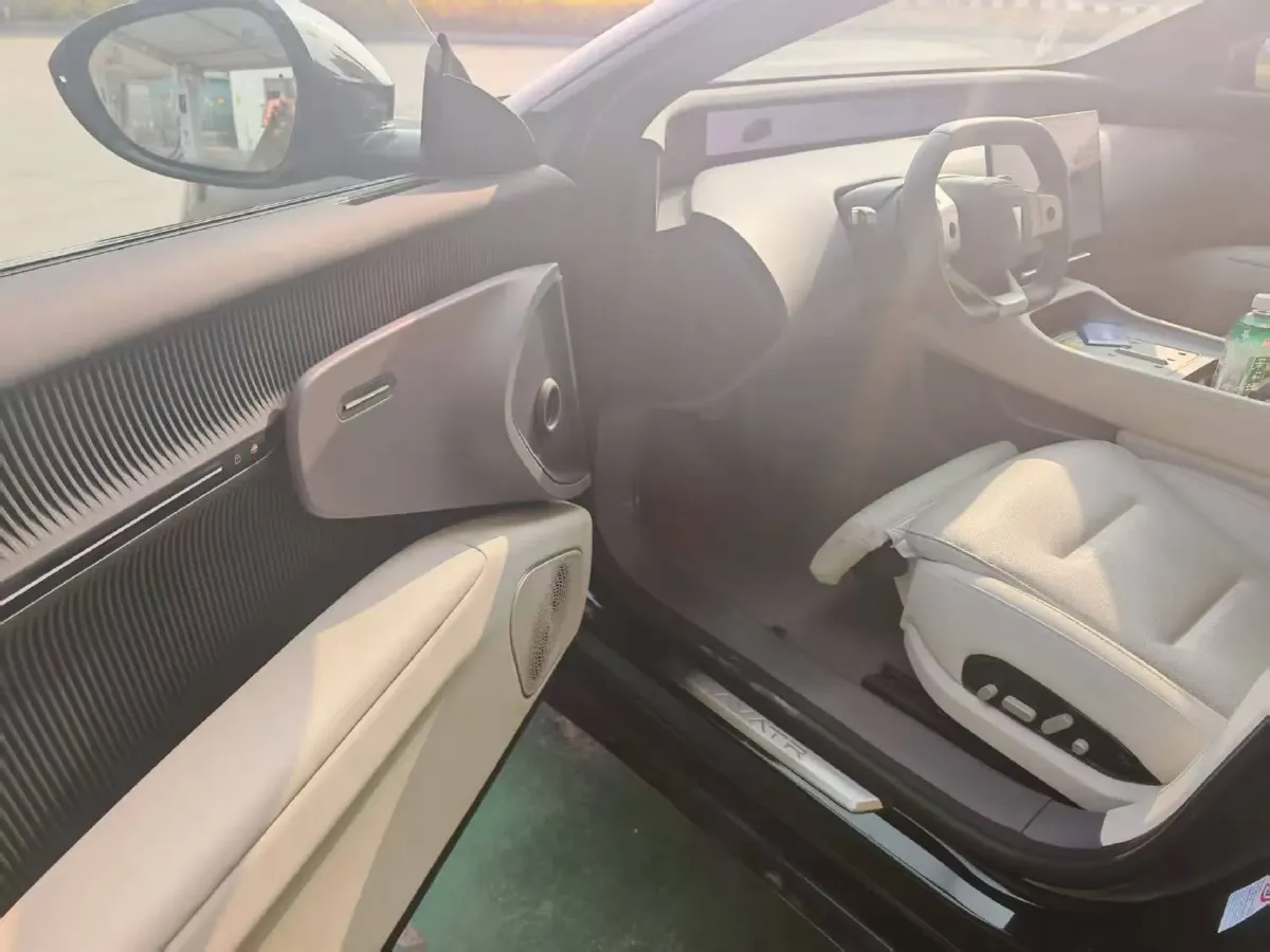 2025 Avatr 12 BEV 94.53KWH,autocango,china used car exporter,china ev exporter,chinese used car exporter,chinese used ev exporter