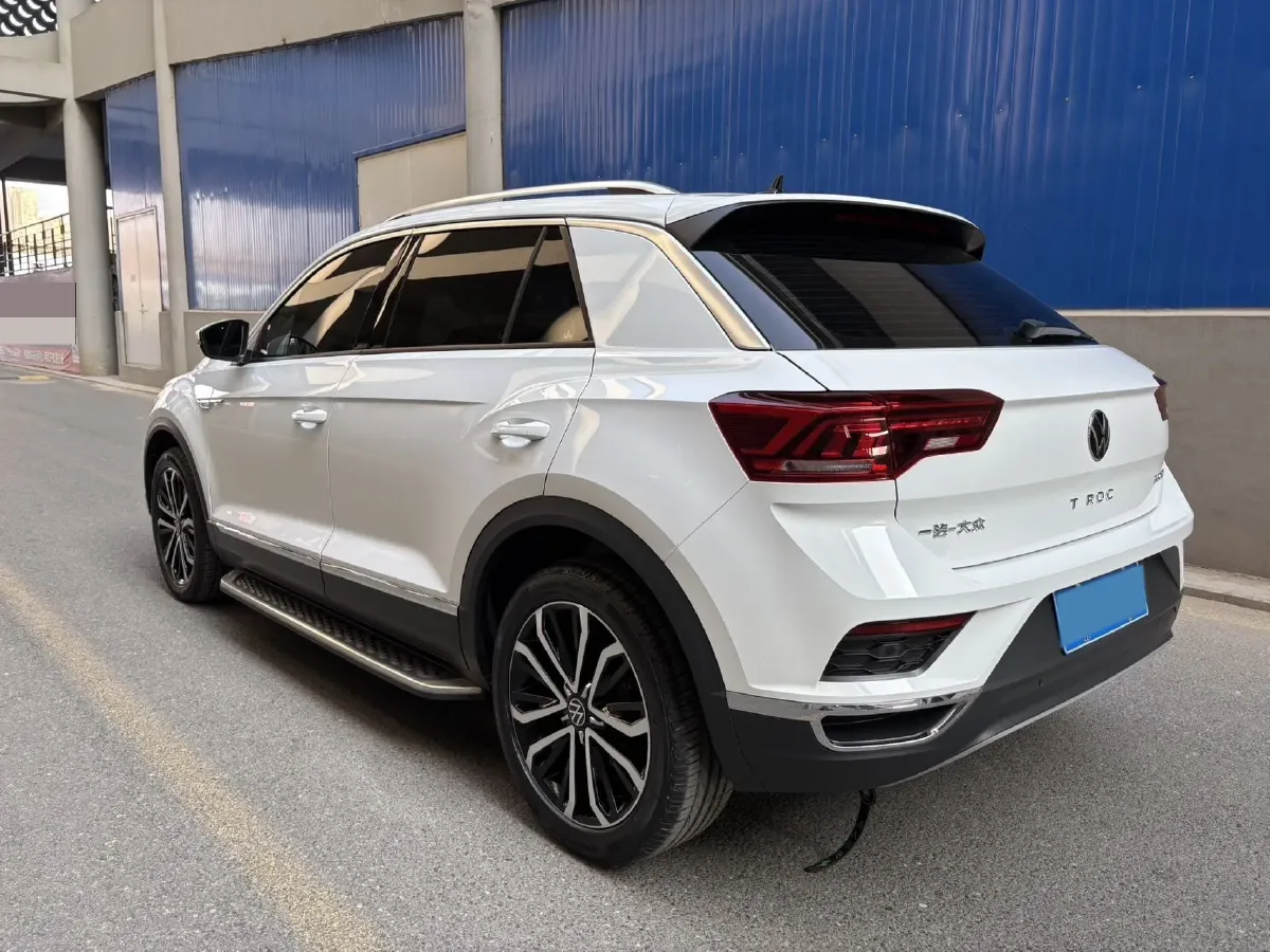 2022 Volkswagen T-Roc 1.4T 150HP L4 7DCT,autocango,china used car exporter,china ev exporter,chinese used car exporter,chinese used ev exporter