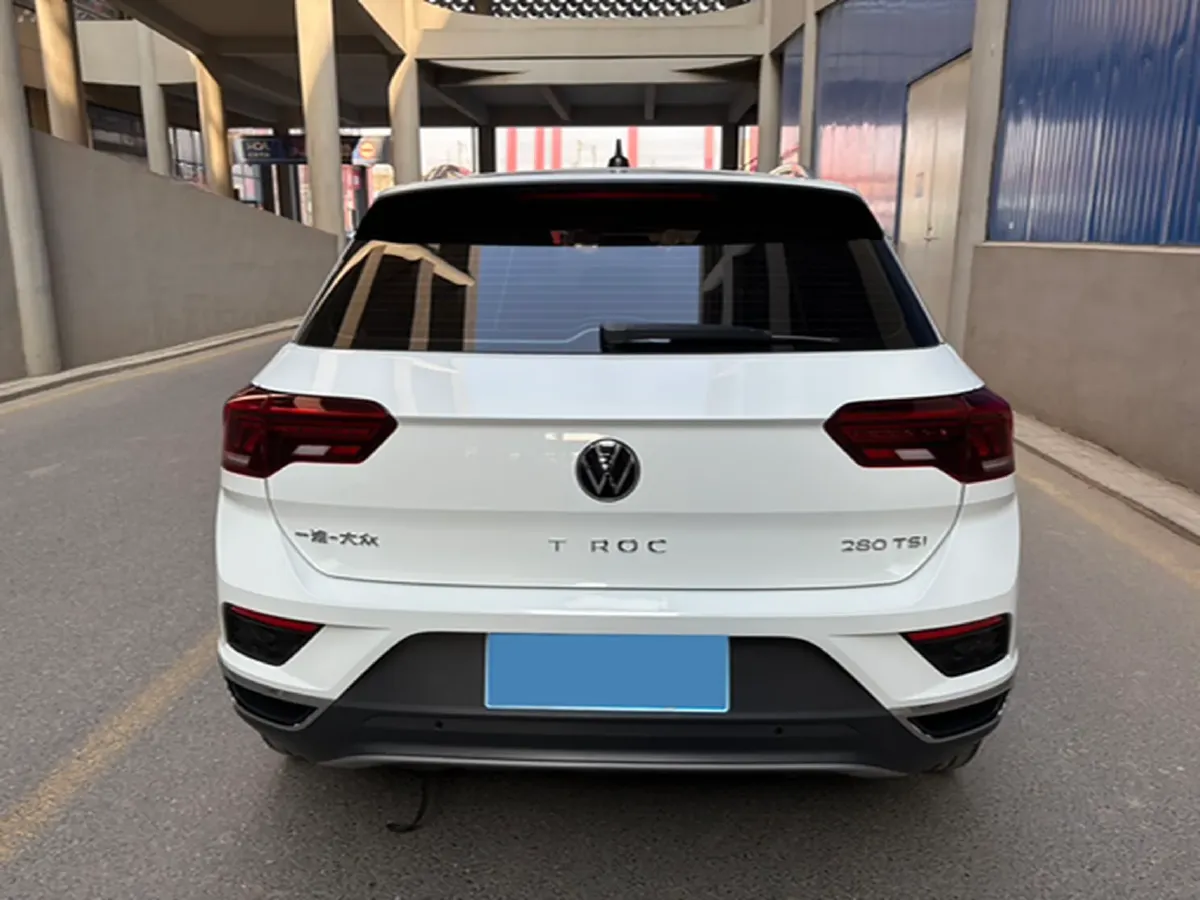2022 Volkswagen T-Roc 1.4T 150HP L4 7DCT,autocango,china used car exporter,china ev exporter,chinese used car exporter,chinese used ev exporter