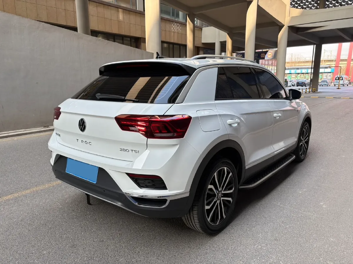 2022 Volkswagen T-Roc 1.4T 150HP L4 7DCT,autocango,china used car exporter,china ev exporter,chinese used car exporter,chinese used ev exporter