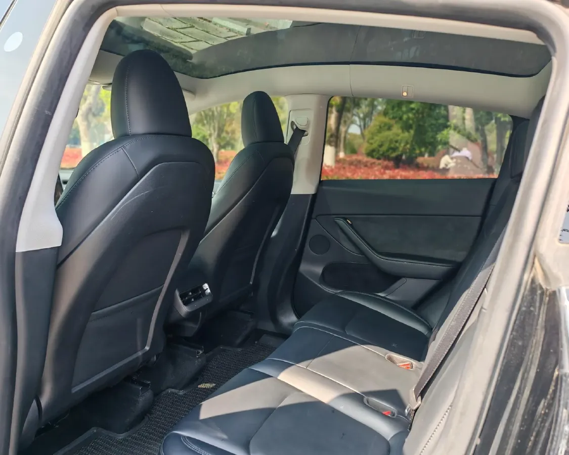 2024 Iveco OuSheng BEV 77.28KWH,autocango,china used car exporter,china ev exporter,chinese used car exporter,chinese used ev exporter