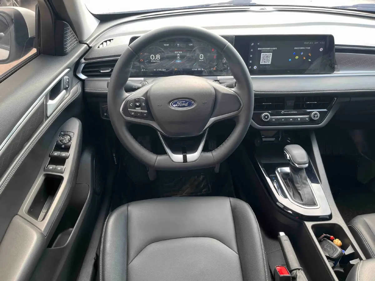 2021 Ford Escort 1.5L 122HP L3 6AT,autocango,china used car exporter,china ev exporter,chinese used car exporter,chinese used ev exporter