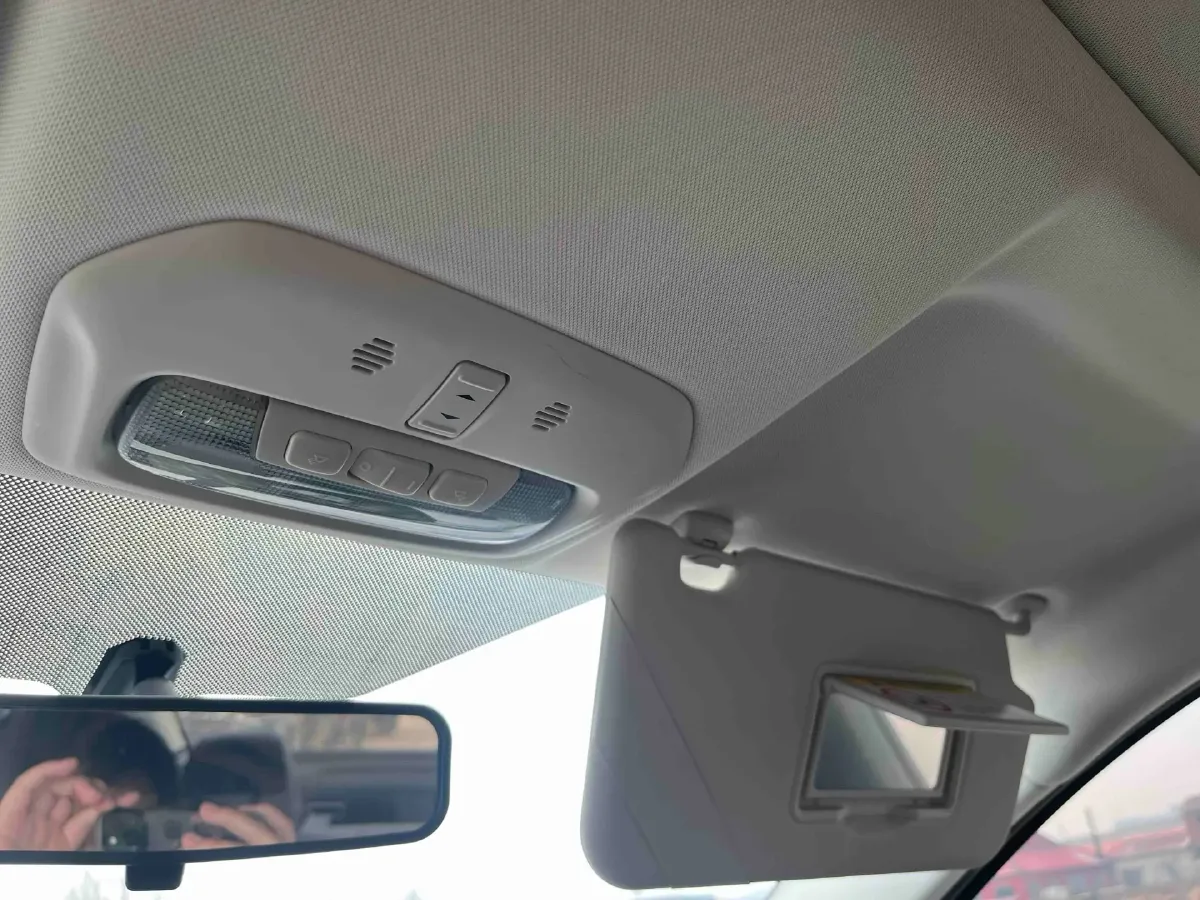 2021 Ford Escort 1.5L 122HP L3 6AT,autocango,china used car exporter,china ev exporter,chinese used car exporter,chinese used ev exporter