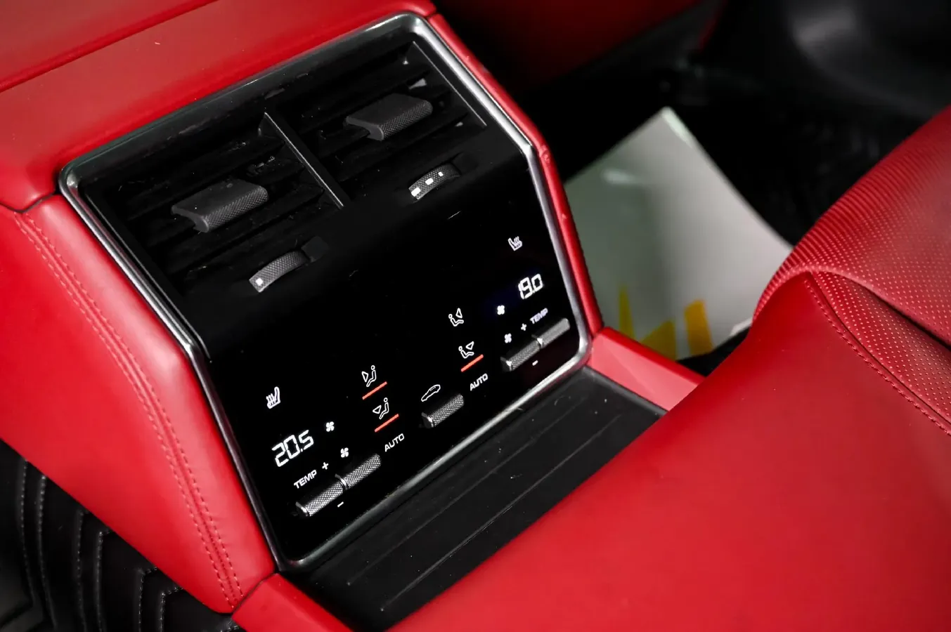 2023 Porsche Panamera 2.9T 330HP V6 8DCT,autocango,china used car exporter,china ev exporter,chinese used car exporter,chinese used ev exporter