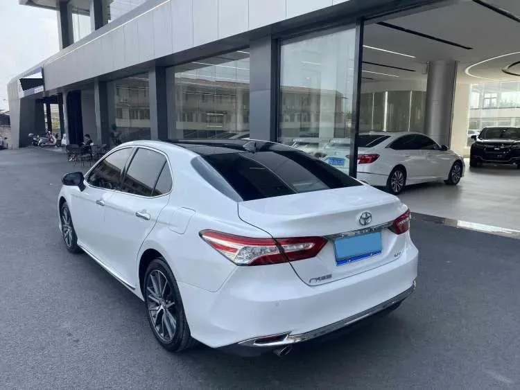 2023 Toyota Camry 2.5L 207HP L4 8AT,autocango,china used car exporter,china ev exporter,chinese used car exporter,chinese used ev exporter