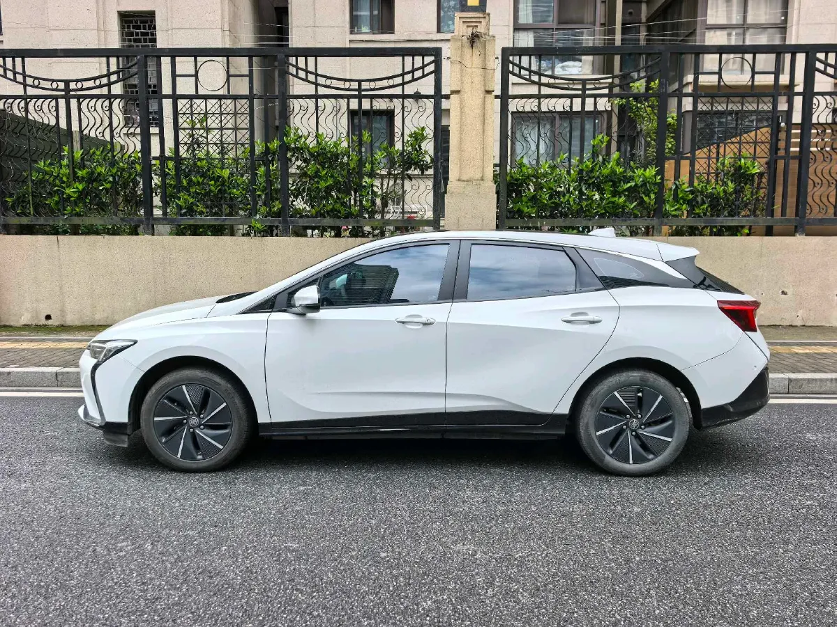 2024 Buick Velite 6 BEV 50.3KWH,autocango,china used car exporter,china ev exporter,chinese used car exporter,chinese used ev exporter