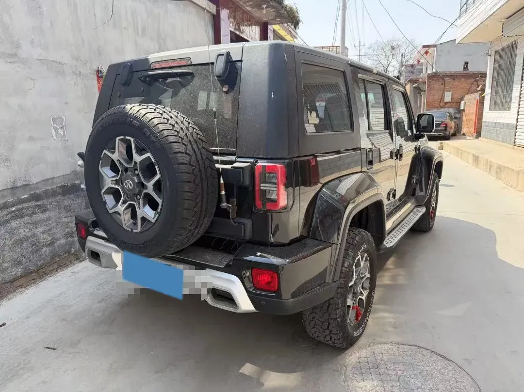 2018 Beijing BJ40 2.3T 250HP L4 6AT,autocango,china used car exporter,china ev exporter,chinese used car exporter,chinese used ev exporter