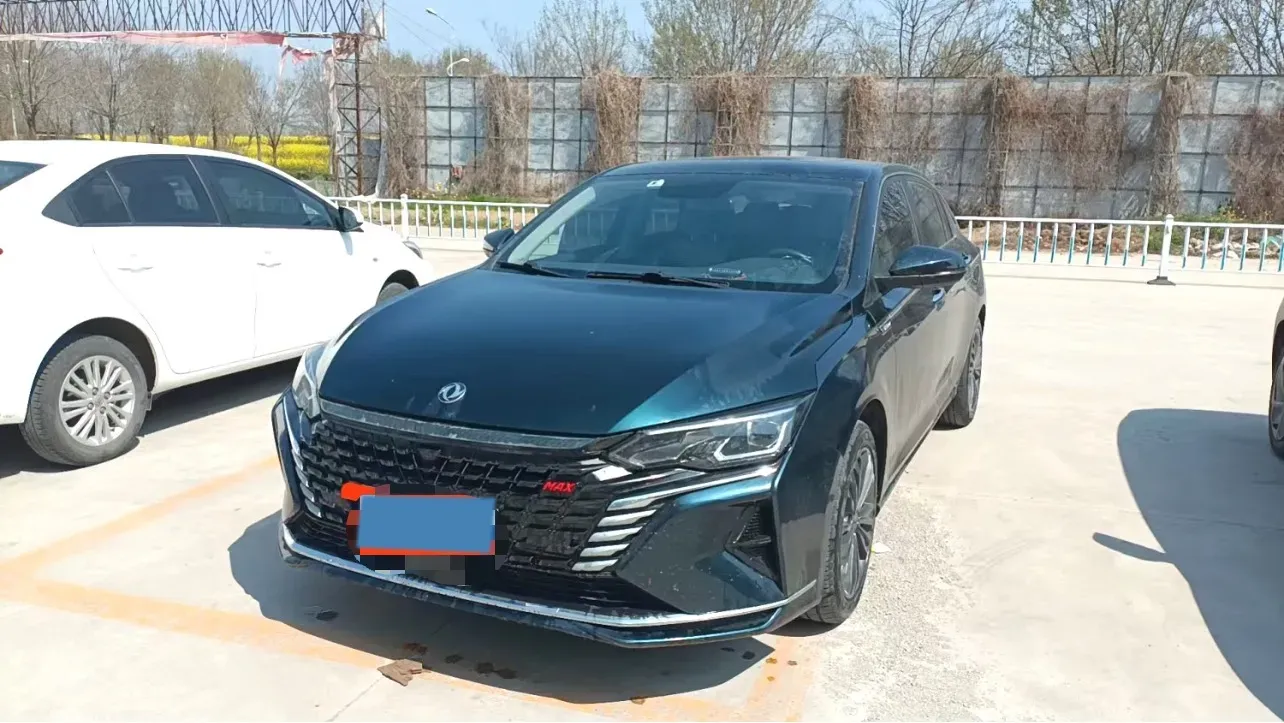 2021 DongFeng Aeolus YiXuan MAX 1.5T 190HP L4 7DCT,autocango,china used car exporter,china ev exporter,chinese used car exporter,chinese used ev exporter