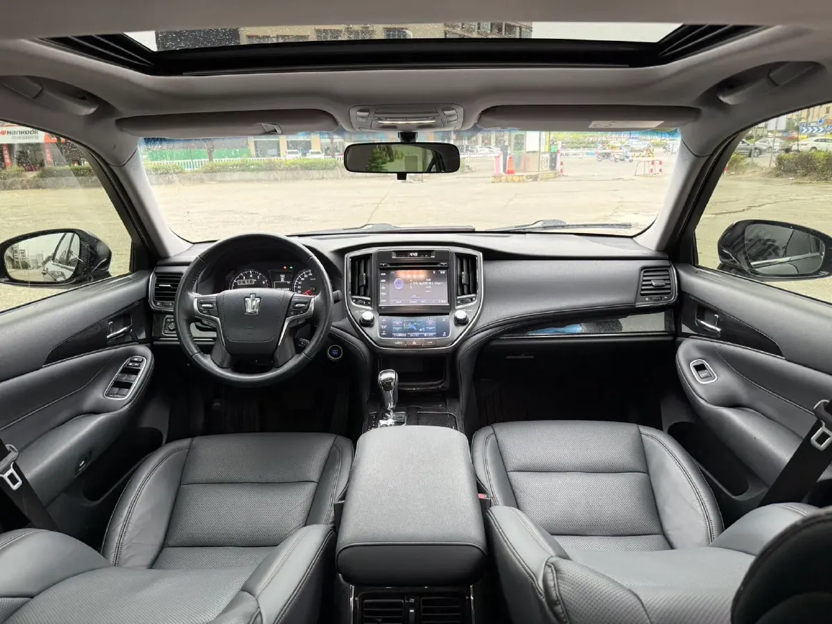 2018 Infiniti Q50L 2.0T 211HP L4 7AT,autocango,china used car exporter,china ev exporter,chinese used car exporter,chinese used ev exporter