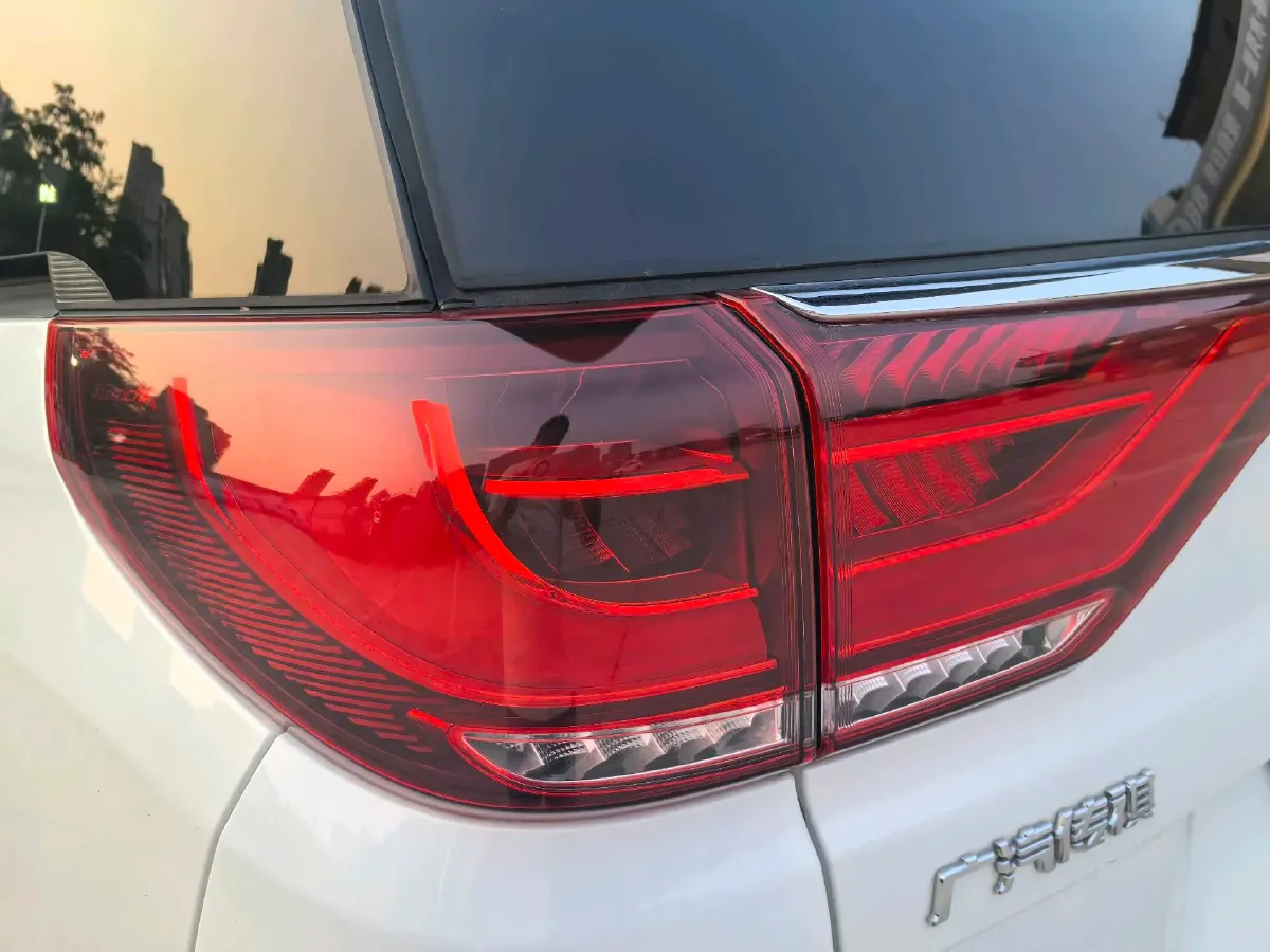 2018 GAC Trumpchi M8 2.0T 201HP L4 6AT,autocango,china used car exporter,china ev exporter,chinese used car exporter,chinese used ev exporter