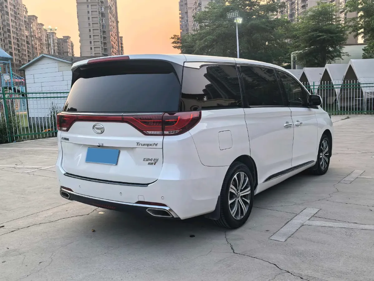 2018 GAC Trumpchi M8 2.0T 201HP L4 6AT,autocango,china used car exporter,china ev exporter,chinese used car exporter,chinese used ev exporter