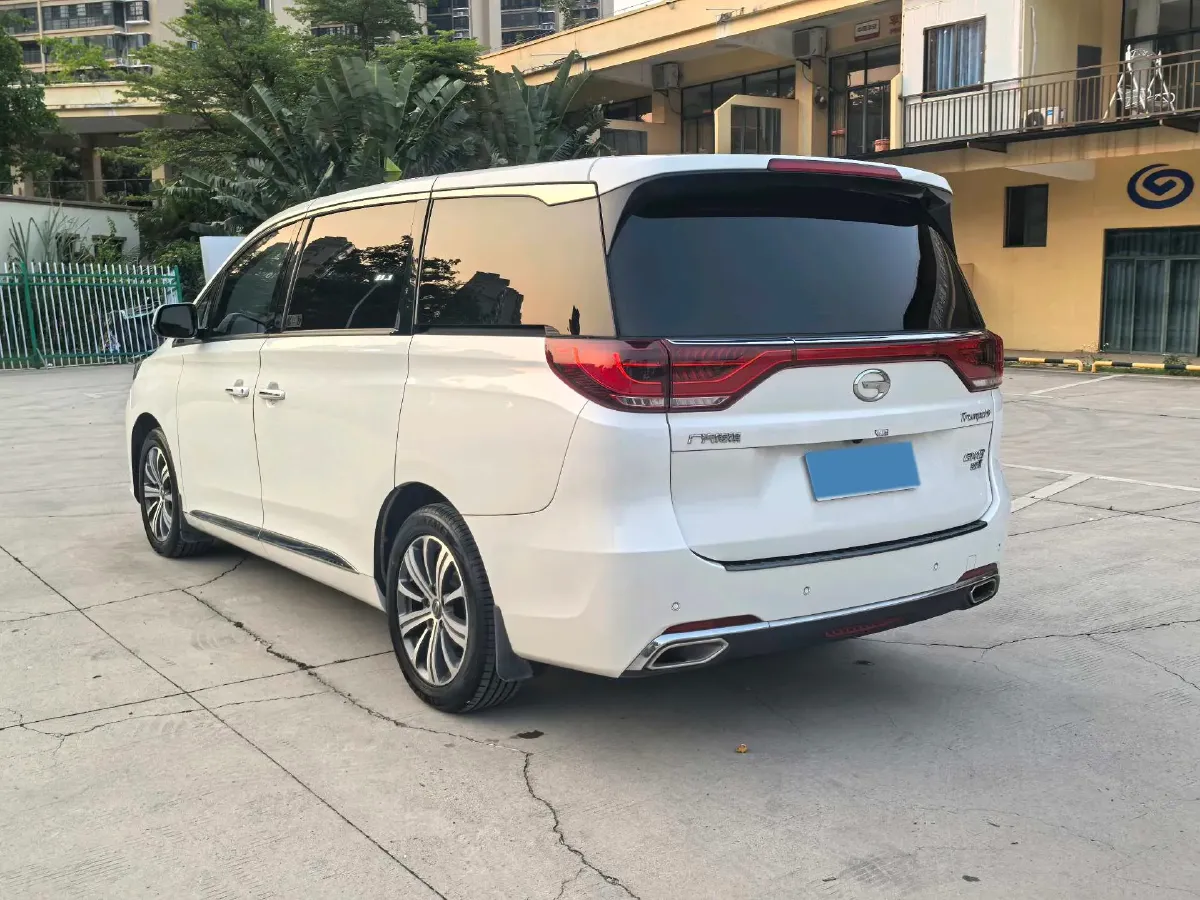 2018 GAC Trumpchi M8 2.0T 201HP L4 6AT,autocango,china used car exporter,china ev exporter,chinese used car exporter,chinese used ev exporter