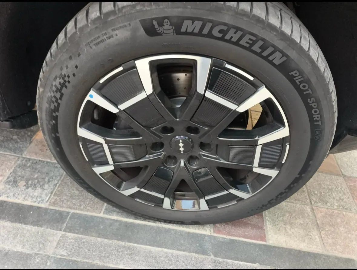 2025 FangChengBao Bao 8 2.0T 245HP L4 E-CVT PHEV 36.8KWH,autocango,china used car exporter,china ev exporter,chinese used car exporter,chinese used ev exporter