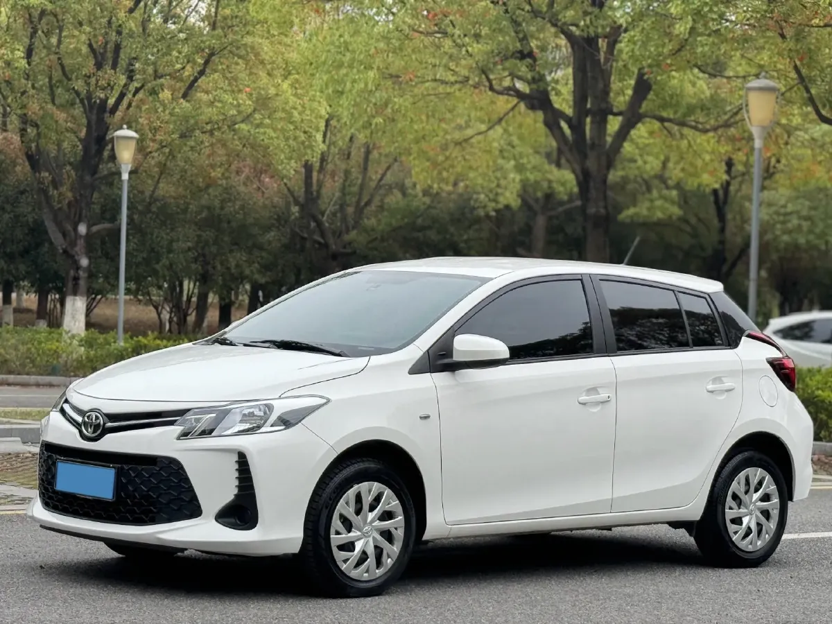 2021 Toyota Vios FS 1.5L 112HP L4 CVT,autocango,china used car exporter,china ev exporter,chinese used car exporter,chinese used ev exporter