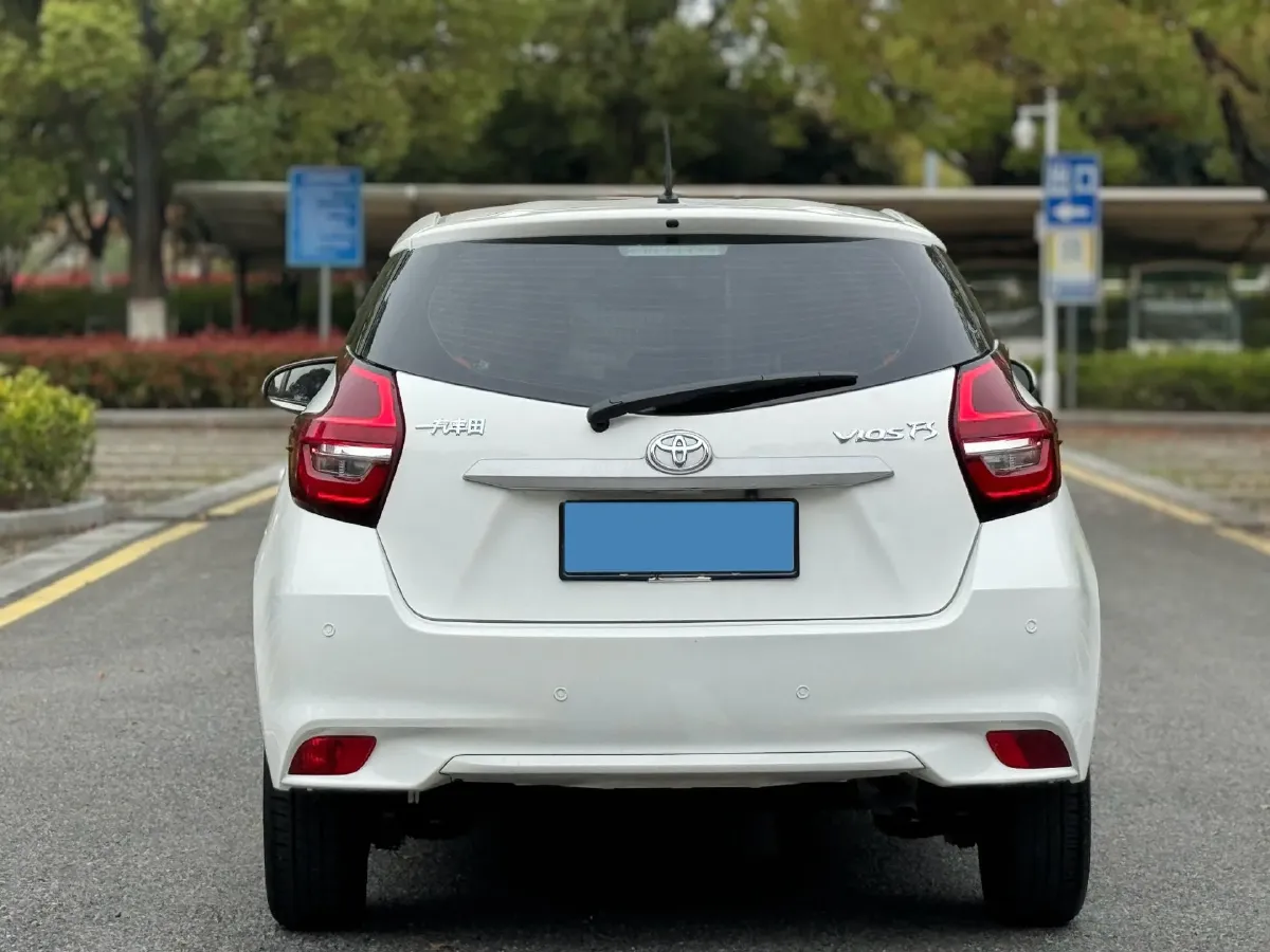 2021 Toyota Vios FS 1.5L 112HP L4 CVT,autocango,china used car exporter,china ev exporter,chinese used car exporter,chinese used ev exporter