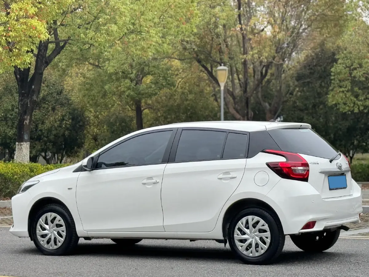 2021 Toyota Vios FS 1.5L 112HP L4 CVT,autocango,china used car exporter,china ev exporter,chinese used car exporter,chinese used ev exporter