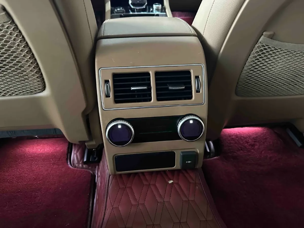 2021 Jaguar XFL 2.0T 250HP L4 8AT,autocango,china used car exporter,china ev exporter,chinese used car exporter,chinese used ev exporter