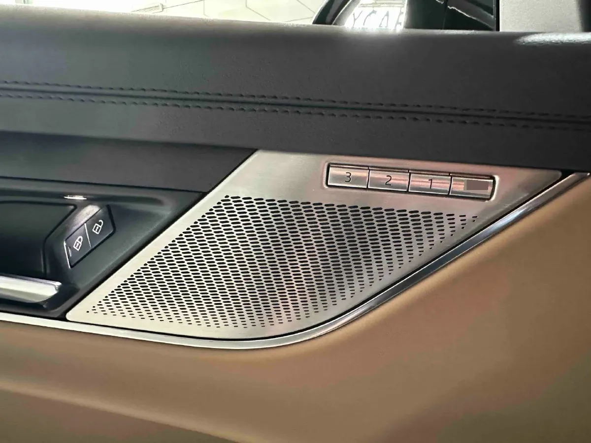 2021 Jaguar XFL 2.0T 250HP L4 8AT,autocango,china used car exporter,china ev exporter,chinese used car exporter,chinese used ev exporter