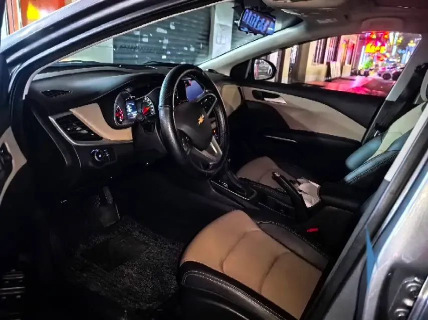 2022 Chevrolet Monza 1.5L 113HP L4 6AT,autocango,china used car exporter,china ev exporter,chinese used car exporter,chinese used ev exporter