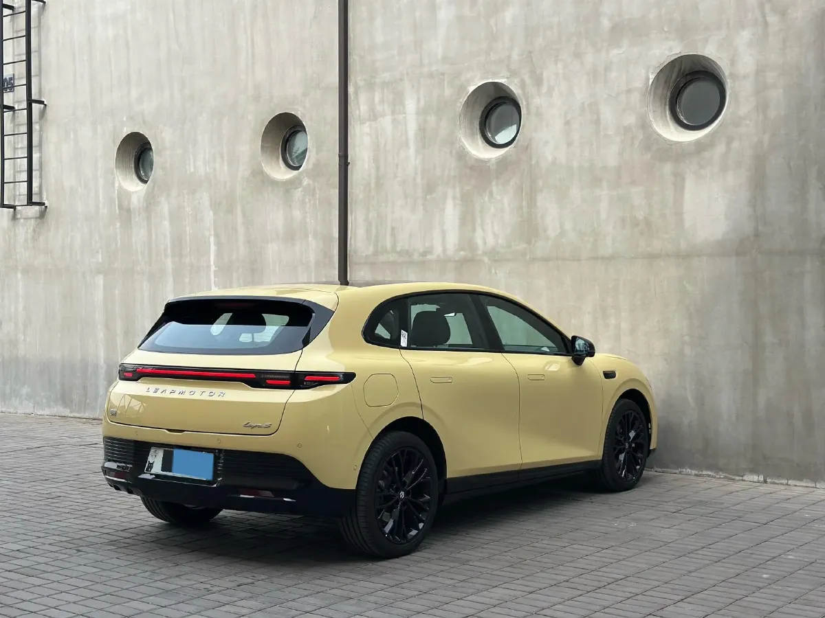 2026 Leapmotor Lafa5 BEV,autocango,china used car exporter,china ev exporter,chinese used car exporter,chinese used ev exporter